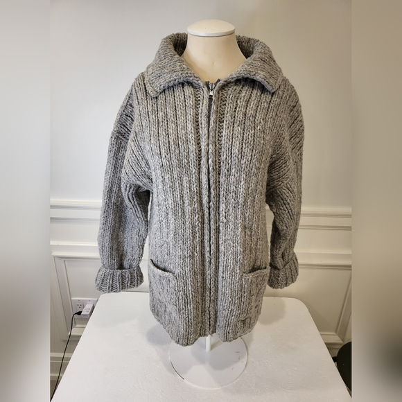 Indian Arts Sweaters - Indian Arts 100% wool cardigan sweater Unisex